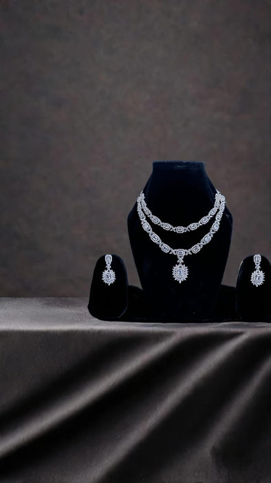 ✨ Double-Layered Artificial Diamond Necklace Set with Statement Pendant & Earrings