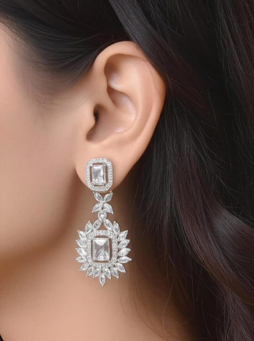 ✨ Double-Layered Artificial Diamond Necklace Set with Statement Pendant & Earrings