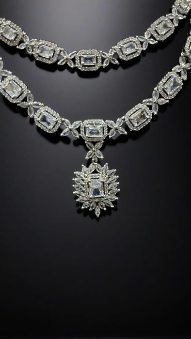 ✨ Double-Layered Artificial Diamond Necklace Set with Statement Pendant & Earrings