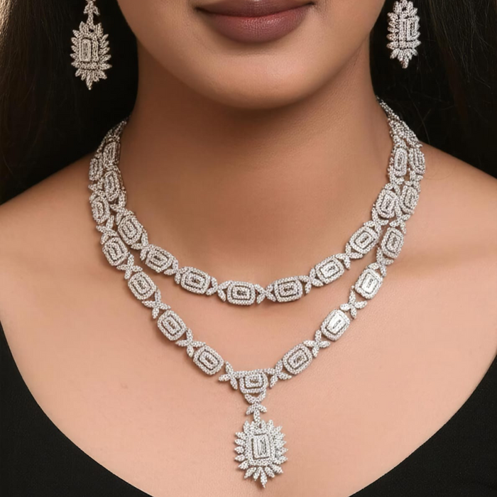 ✨ Double-Layered Artificial Diamond Necklace Set with Statement Pendant & Earrings